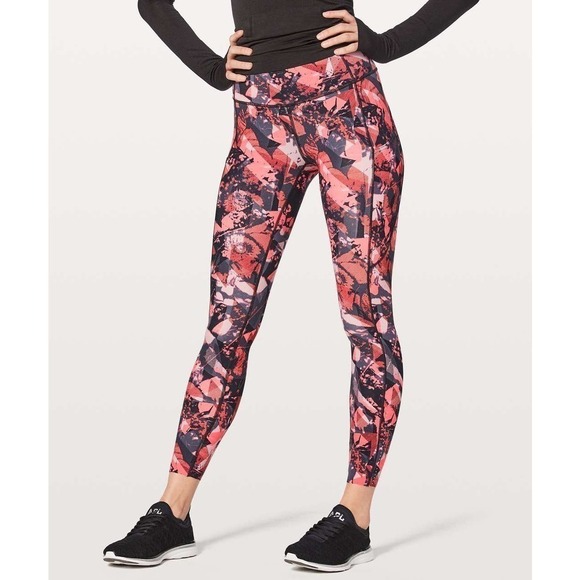 Lululemon Fast & Free 7/8 Tight II 25" Translucence Alpine White Multi Size 6 - Picture 5 of 5